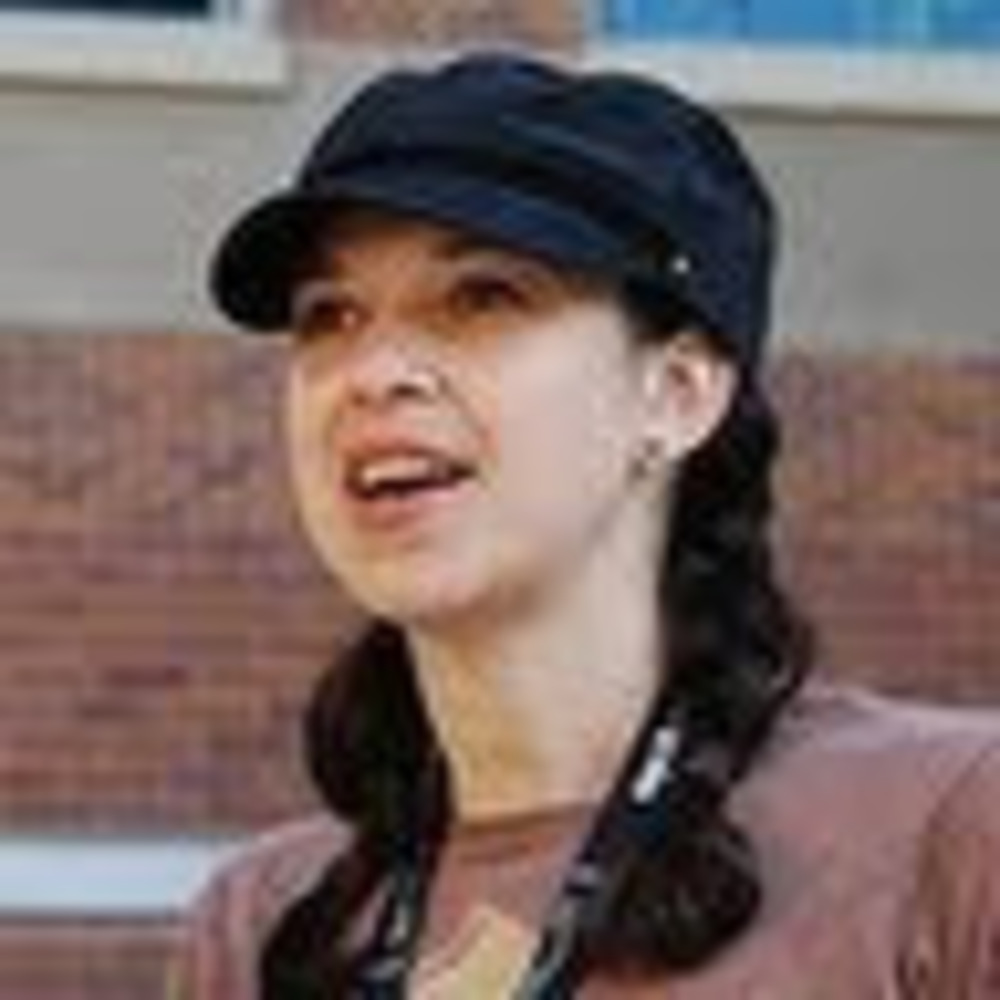 Meet your Posher, Nicole